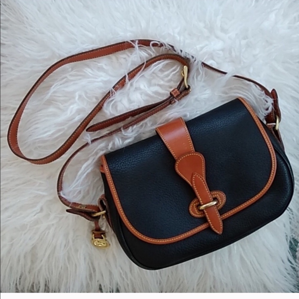Vintage Dooney&Bourke crossbody